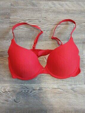 Like New Vassarette Lightly Lined Red Convertible Underwire Bra 34C